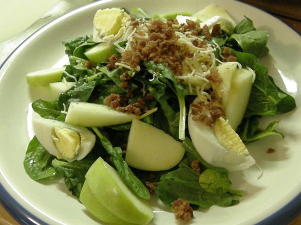 Apple and Spinach Salad